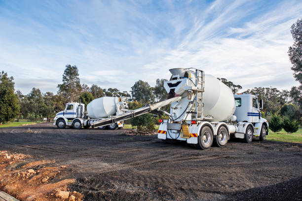 Best Concrete Contractor Near Me  in Mcleansboro, IL